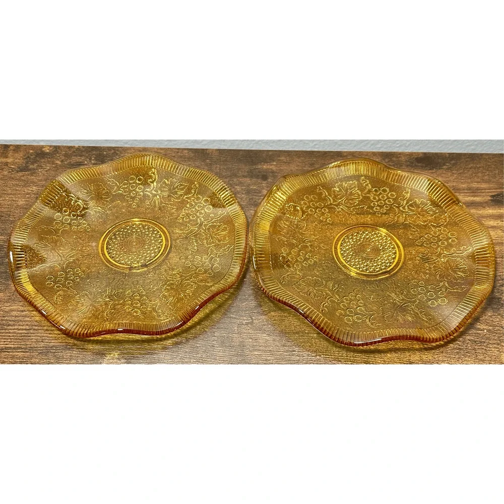 Fenton vtg set